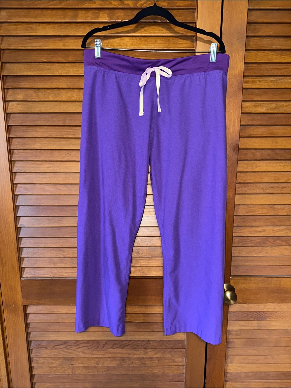 Figs Livingston Womens L Scrub Pants Ultra Violet Technical Collection T21003